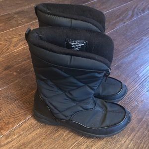 Shoes - Womens snow boots Shoes - Womens snow boots